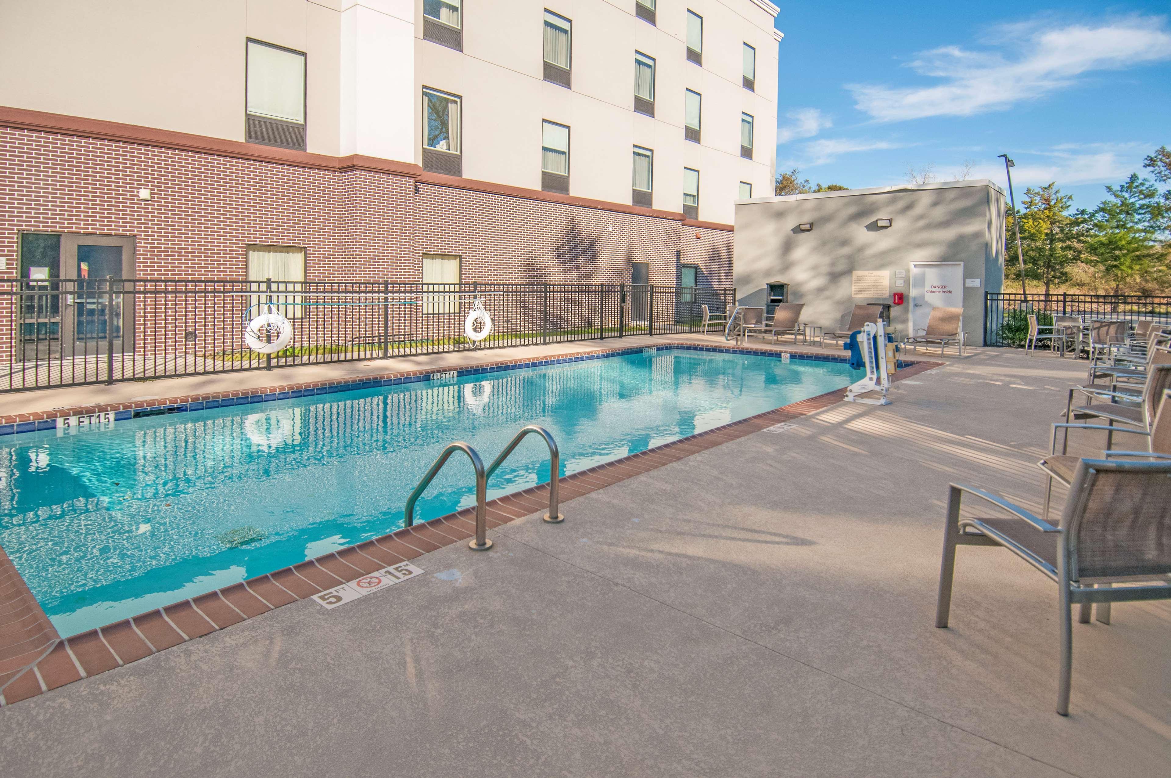 Hampton Inn Opelousas Exterior photo