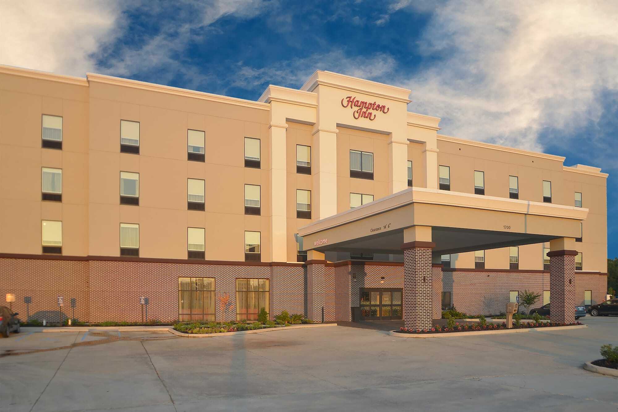 Hampton Inn Opelousas Exterior photo